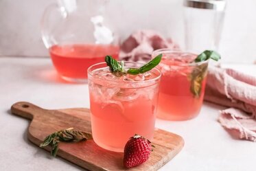 Pink Gin Cocktail.jpg