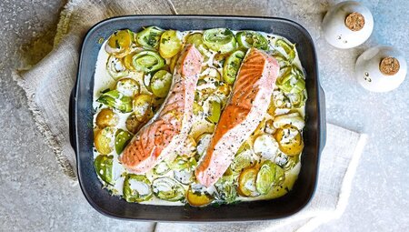Salmon With Leeks & Cream.jpg