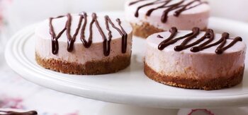 Vanilla & Chocolate Cheesecakes.jpg