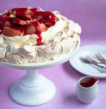 Peach Melba Pavlova.jpg
