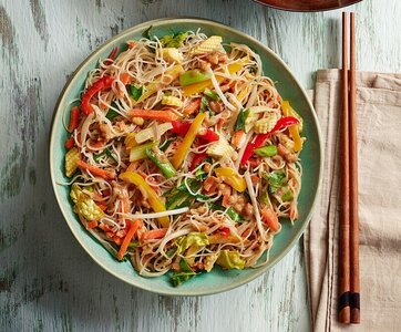 Veggie Satay Noodles.jpg