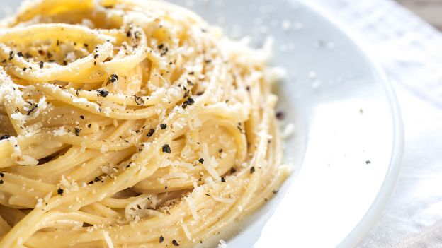 Cacio E Pepe Carbonara.jpg