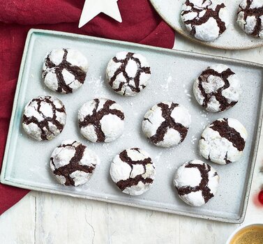 Christmas Crinkle Cookies.jpg